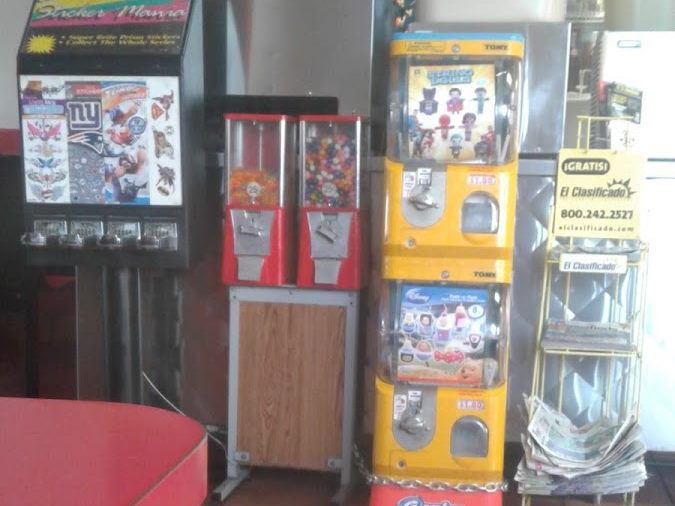 La Villa Taqueria interior
